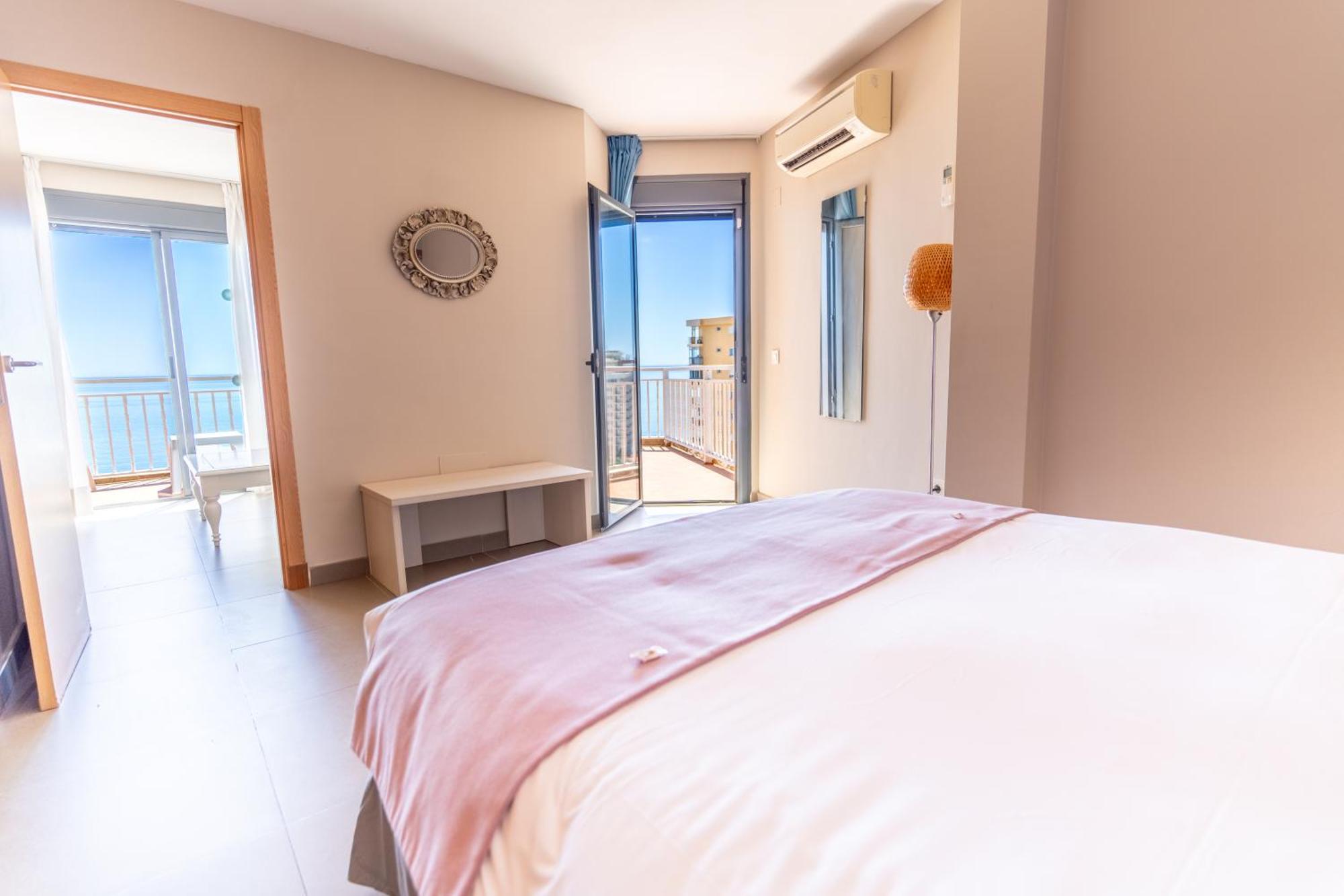 Hotel Mainare Playa Фуэнхирола Экстерьер фото