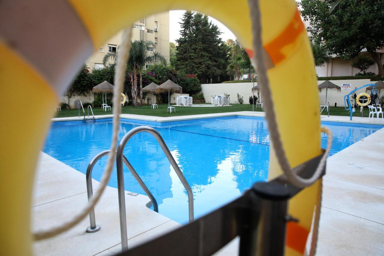 Hotel Mainare Playa Фуэнхирола Экстерьер фото